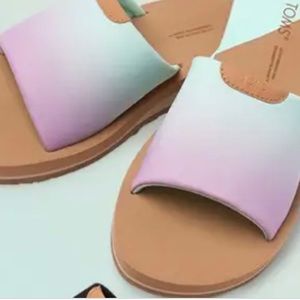 Toms earthwise Carley slip on sandal size W8 brand new never worn